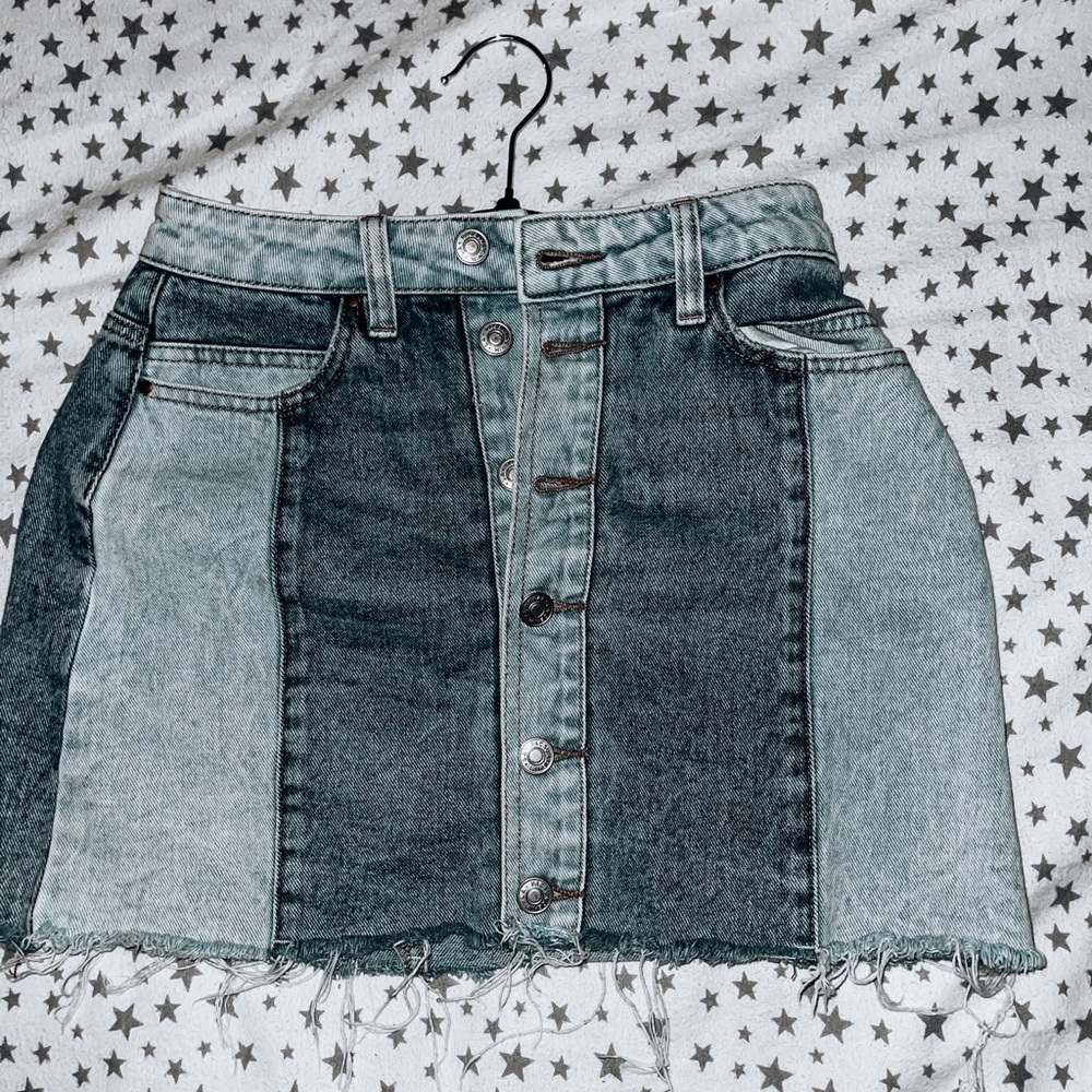 *SOLD*. Vintage PacSun Jean skirt